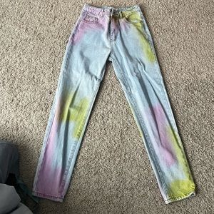 Adika jeans